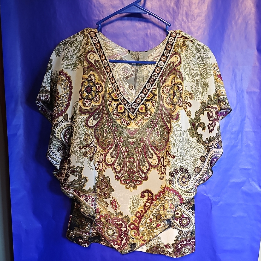Maurices Multicolor Paisley V-Neck Blouse